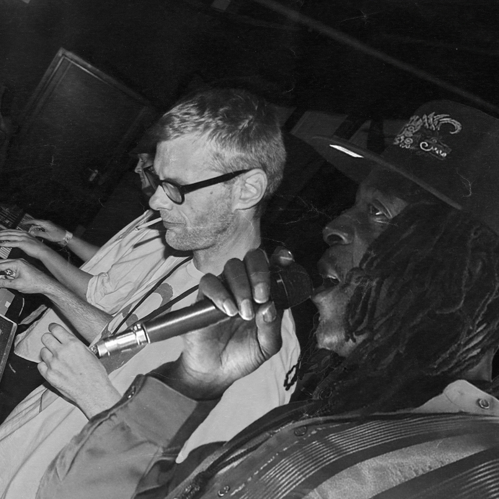 Jahtari meets Speng Bond